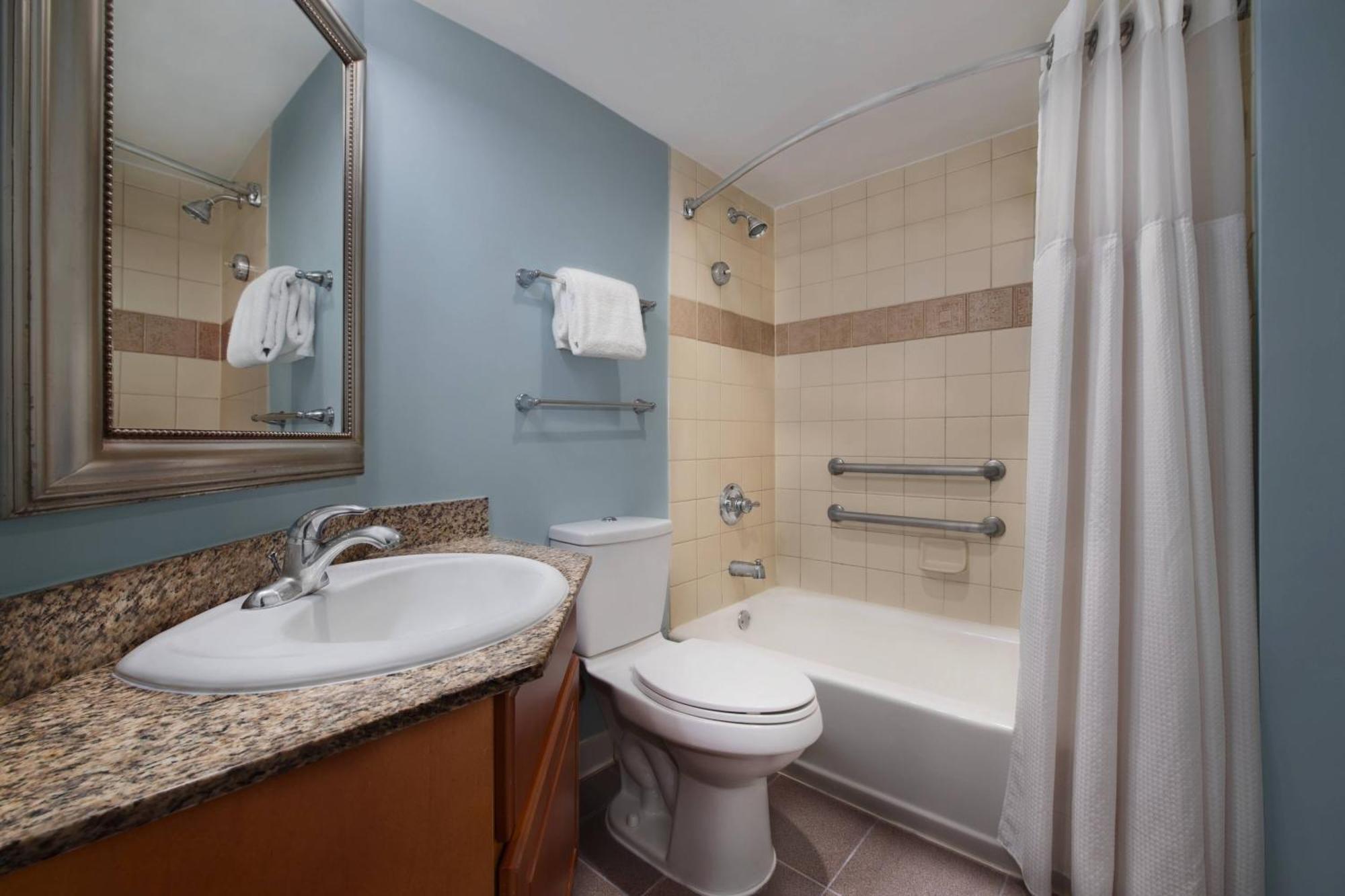 מלון הילטון הד איילנד Marriott'S Harbour Point And Sunset Pointe At Shelter Cove מראה חיצוני תמונה