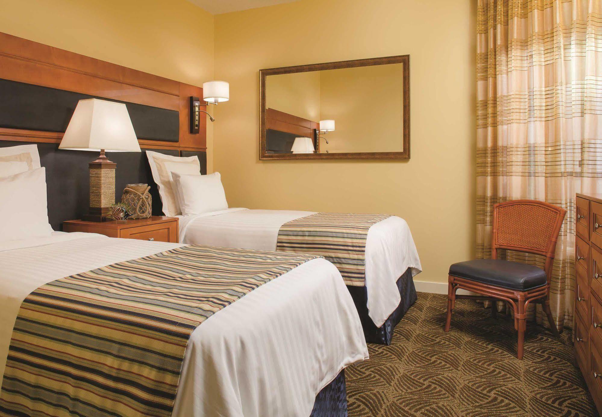 מלון הילטון הד איילנד Marriott'S Harbour Point And Sunset Pointe At Shelter Cove מראה חיצוני תמונה